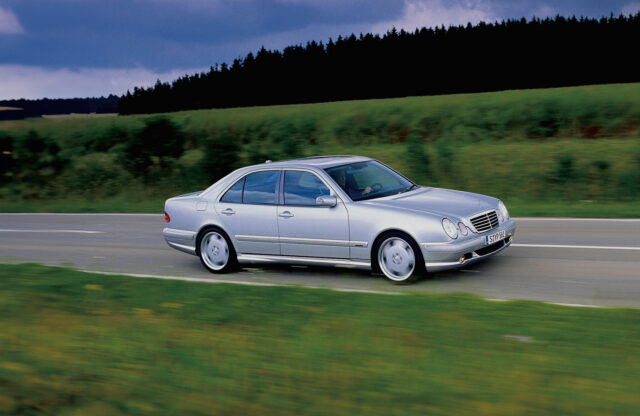 Mercedes-Benz E55 AMG