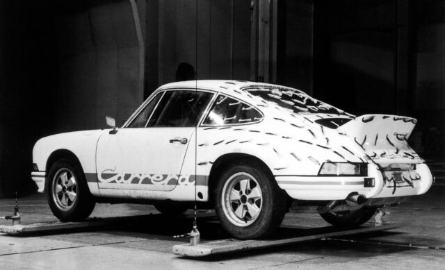 Porsche 911 Carrera RS 2.7