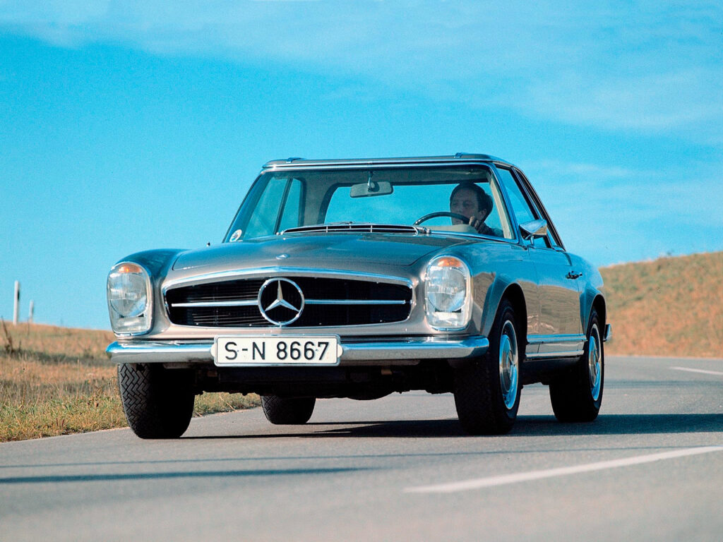 Mercedes-Benz SL280 Pagoda