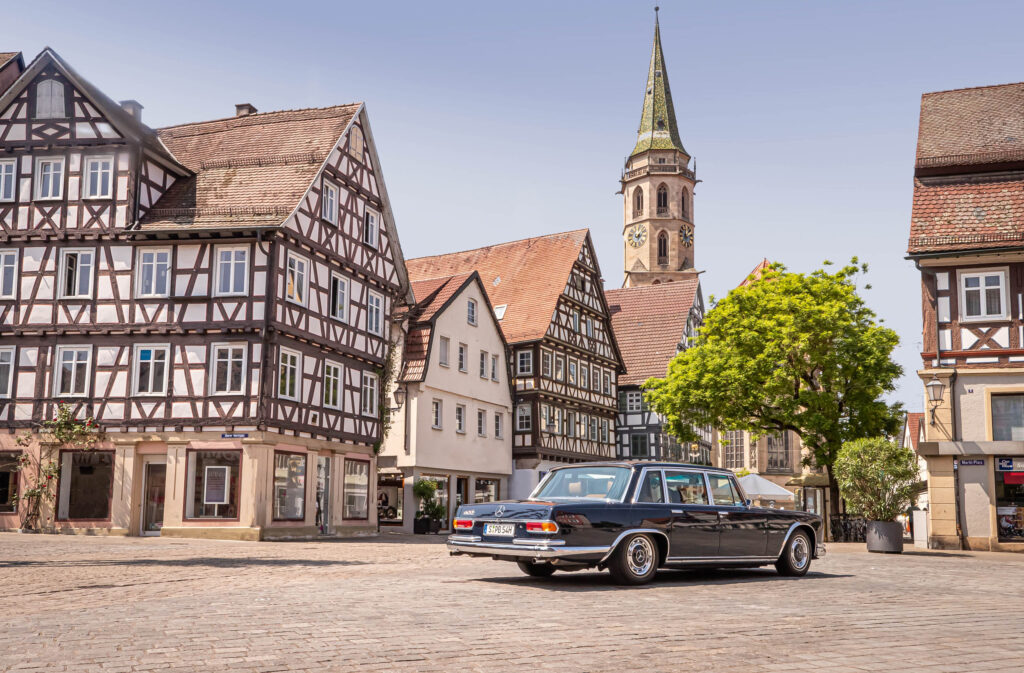 Mercedes-Benz 600